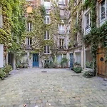 Parisian Elegance - Refined 1Bd In Le Marais